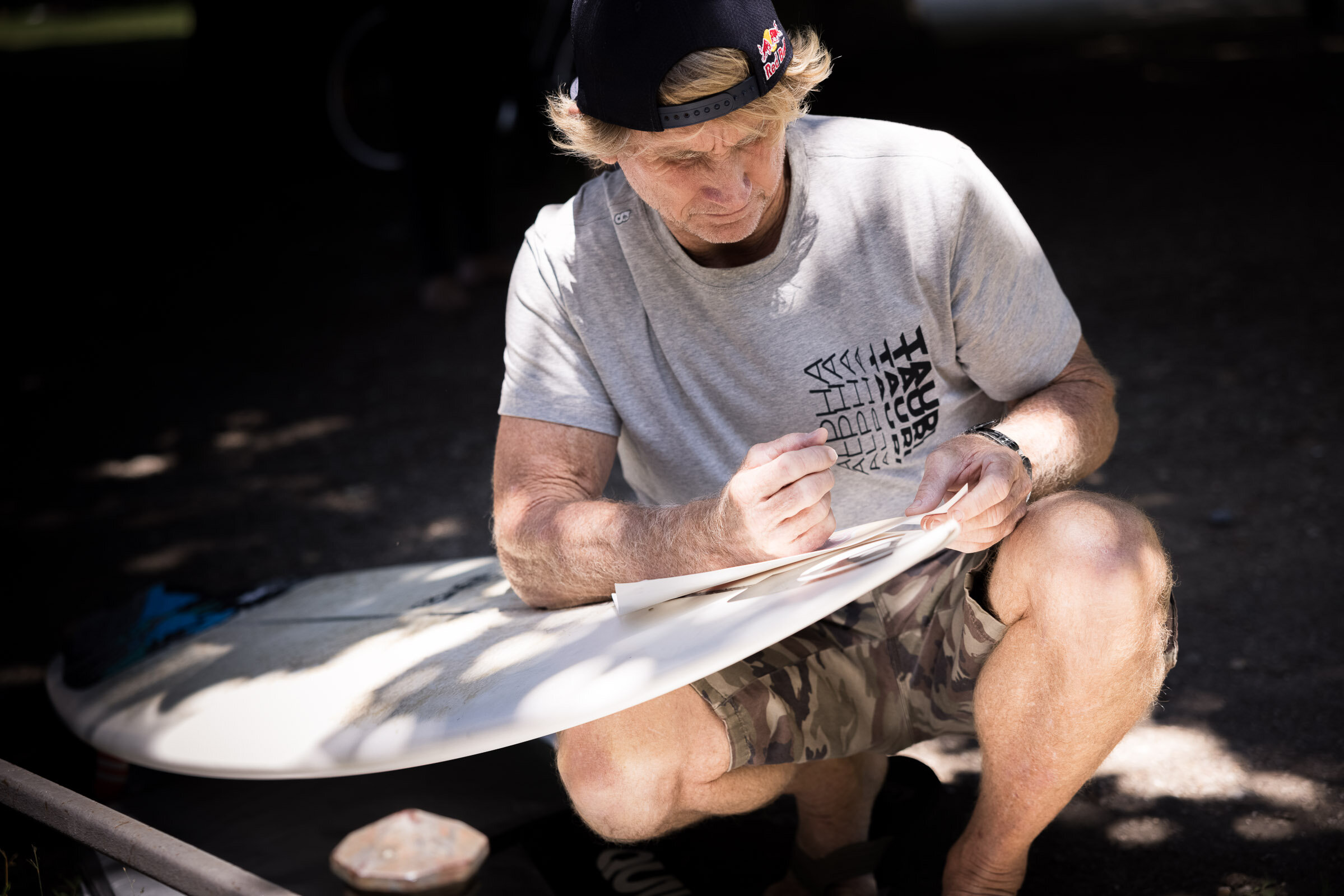 a photograph by Sandra Steh.