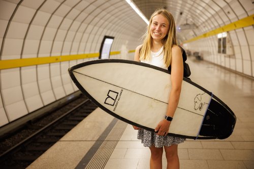 a photograph by Sandra Steh.