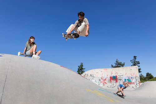 a photograph by Sandra Steh.