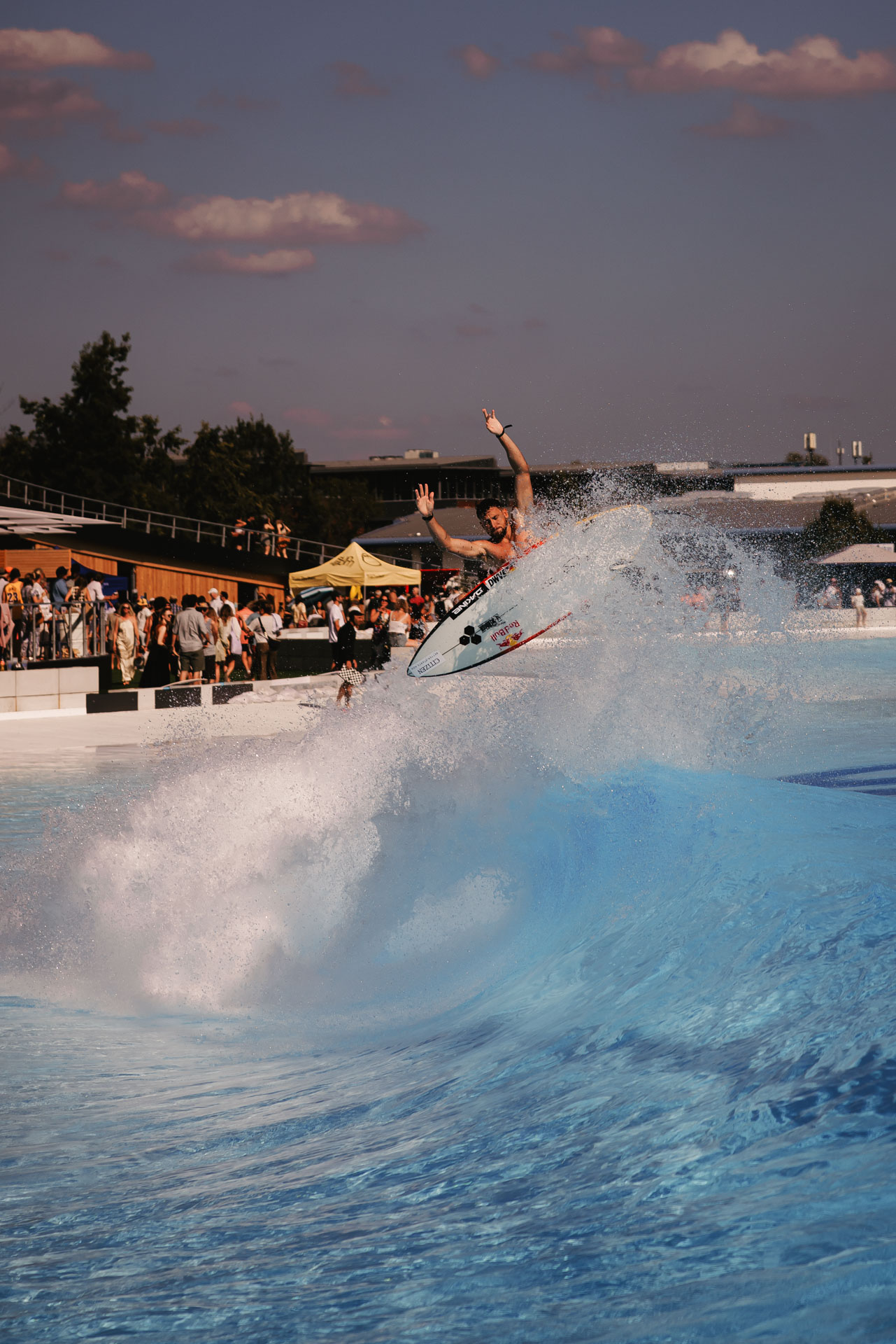 a photograph by Sandra Steh.